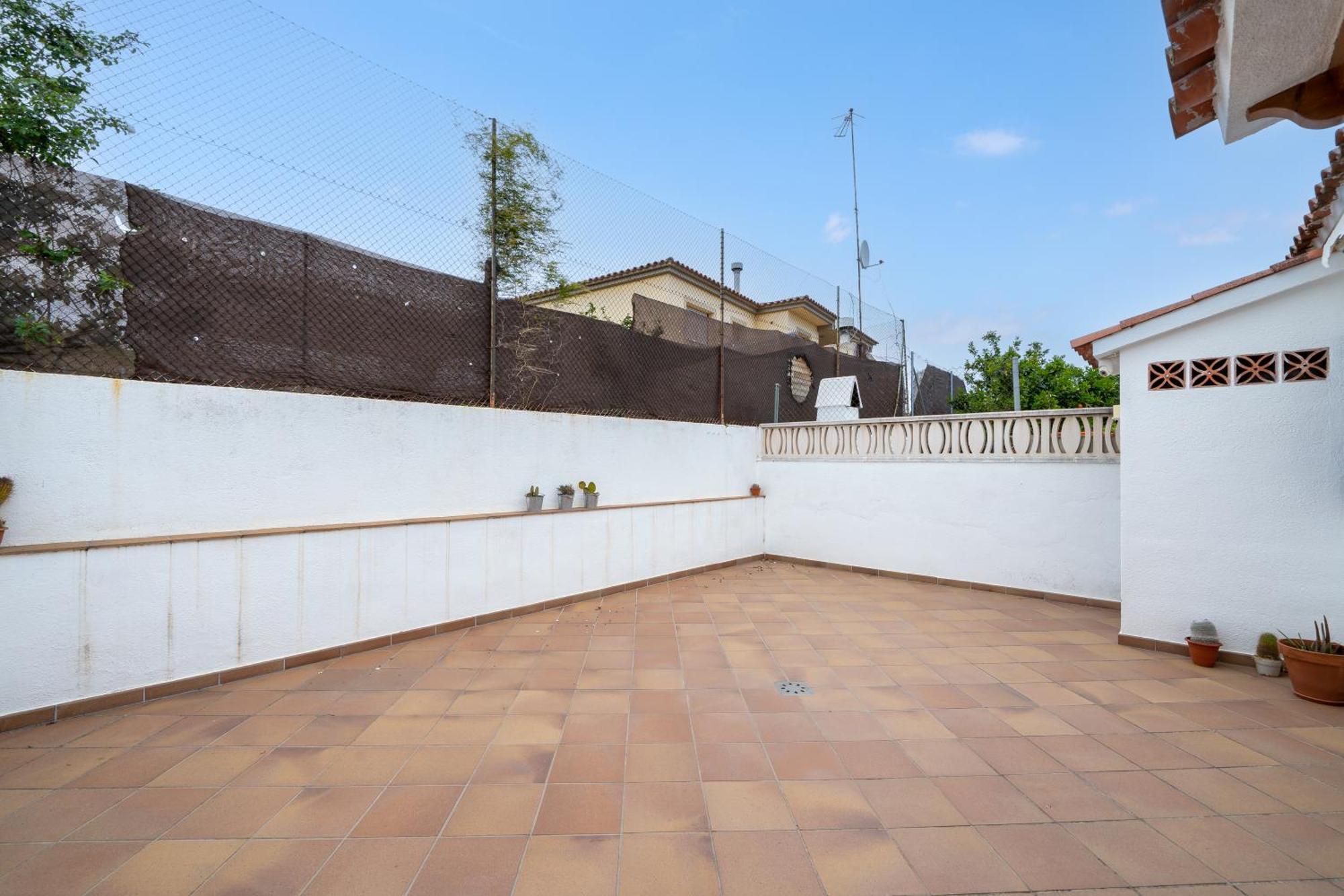 فيلا La Casita Les Peces المظهر الخارجي الصورة